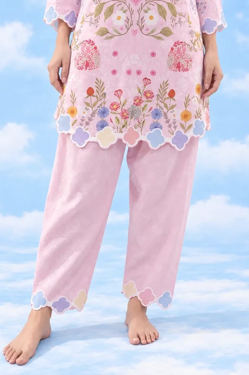 Floral scalloped hem and trouser detail