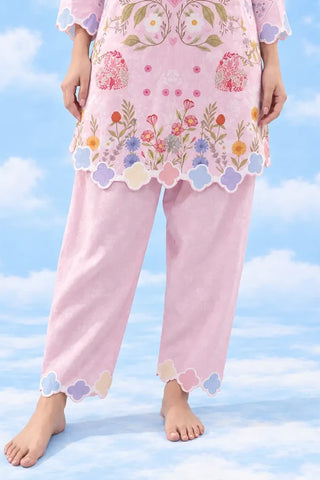 Floral scalloped hem and trouser detail